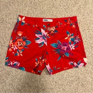Old Navy Everyday Shorts Red Hawaiian Floral Twill Mid Rise Size 14 Flower